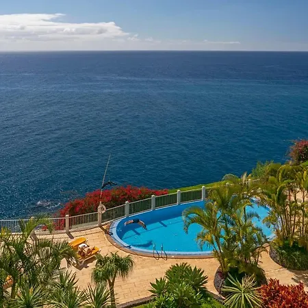 Quinta Da Falesia Ii By An Island 아파트