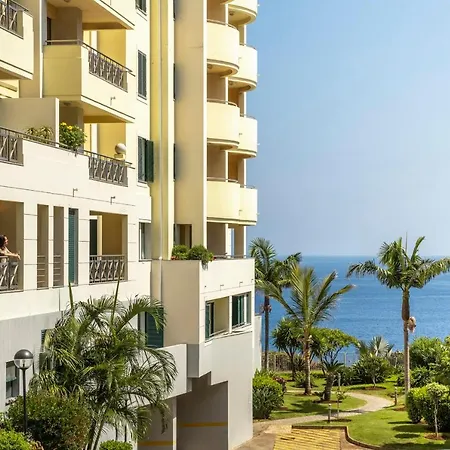 Quinta Da Falesia Ii By An Island * Funchal (Madeira)