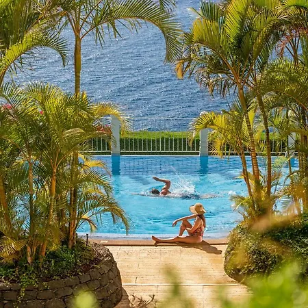 Quinta Da Falesia Ii By An Island * Funchal (Madeira)